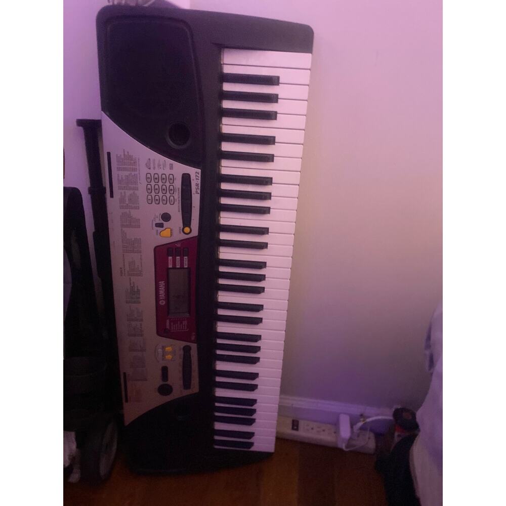 YAMAHA Piano Keyboard